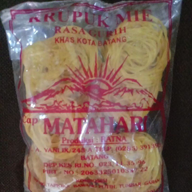 Krupuk mie mentah Matahari