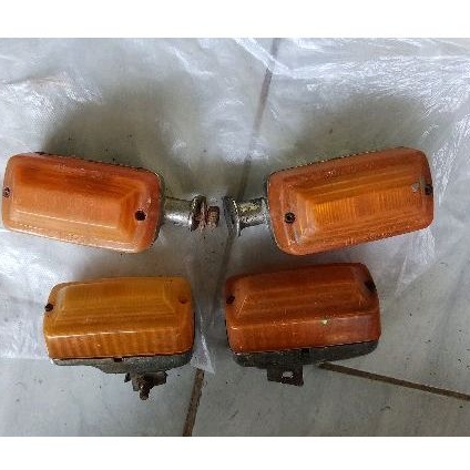 Lampu sein sen reting leting yamaha V 75 80 v75 v80 Original