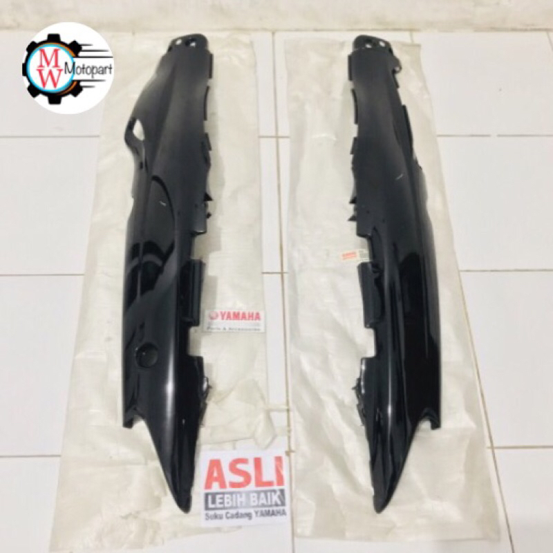 cover body fizr f1zr hitam original YGP yamaha 4US