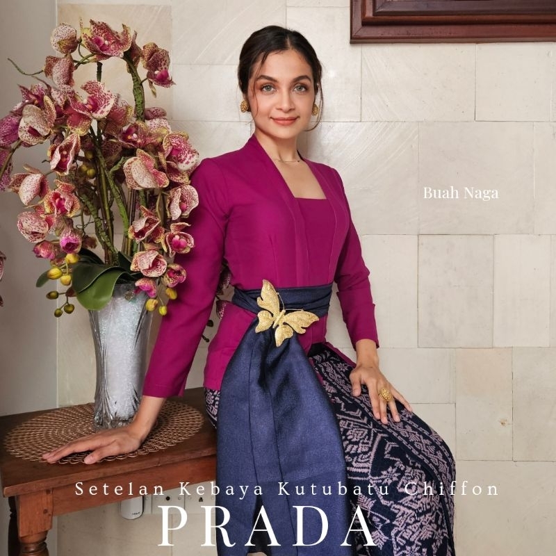 Setelan Kebaya Kutubaru Bali Lengan Panjang Chiffon Prada