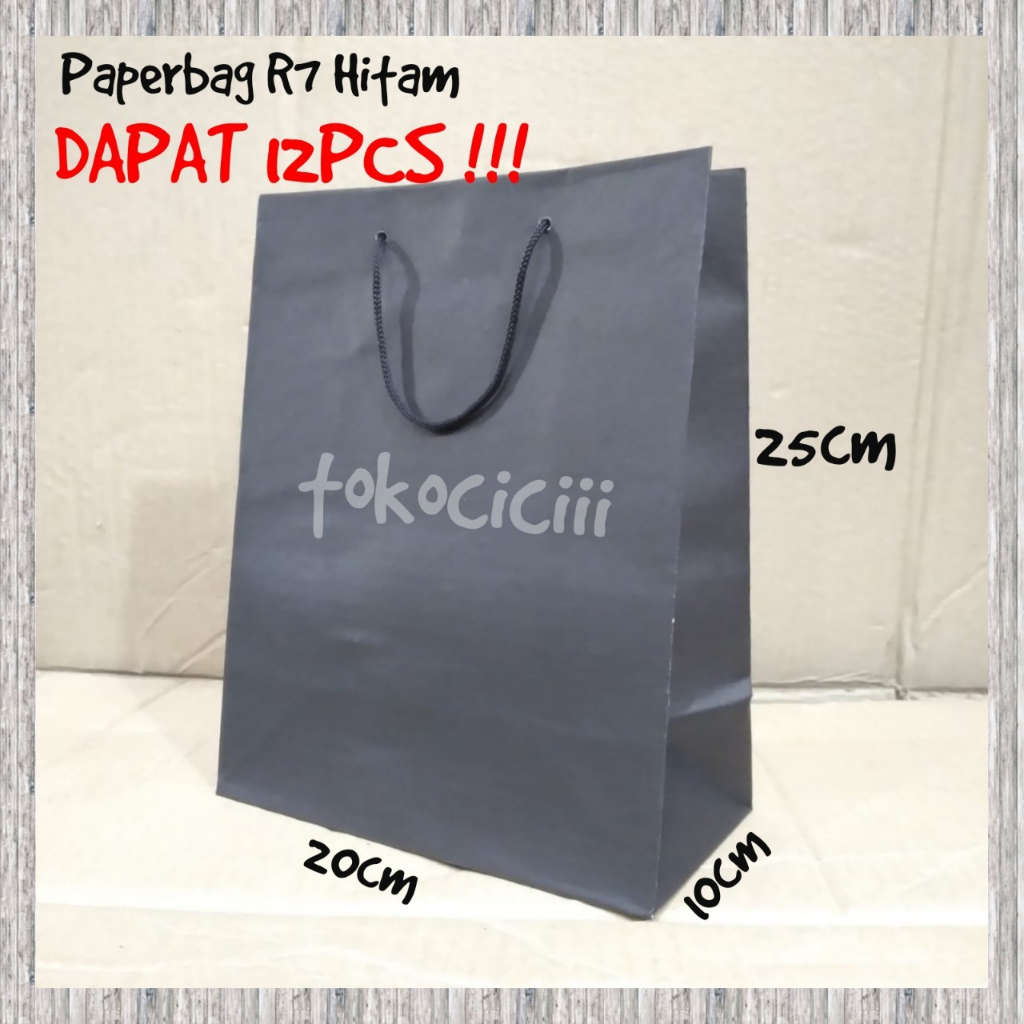 

Isi 12pc Paperbag 20x25 polos lusinan / tas kertas polos hitam 20x25/ tas kertas batik / paperbag