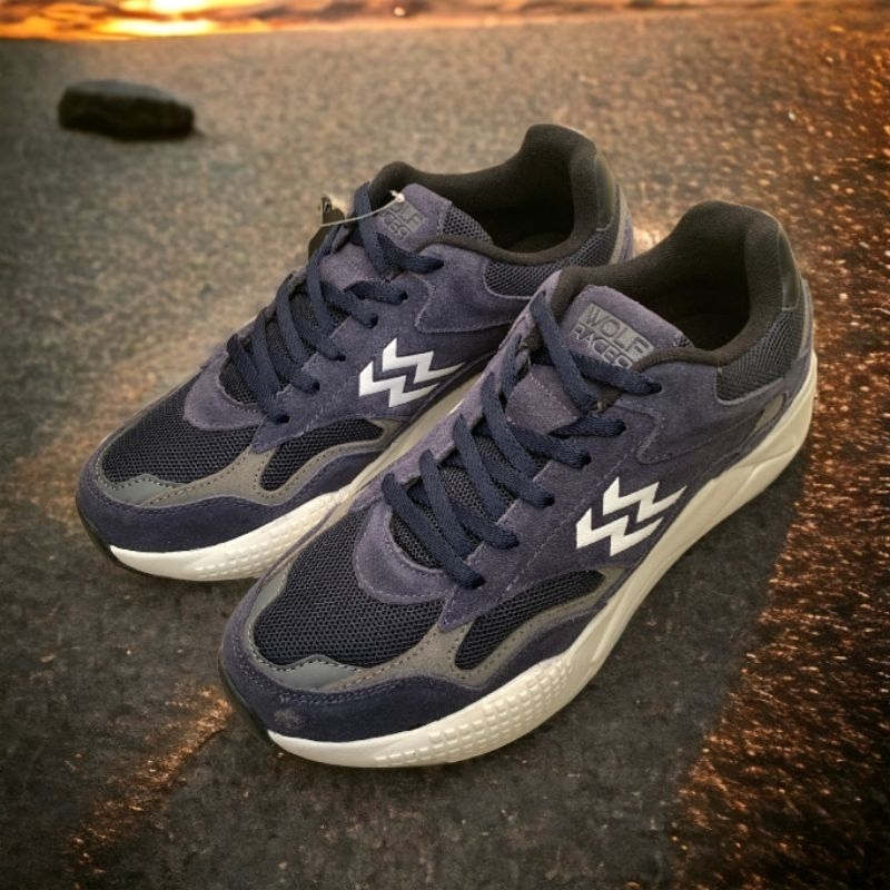 Sepatu Geoff Max - Wolf Racer Dark Blue White - Size 42
