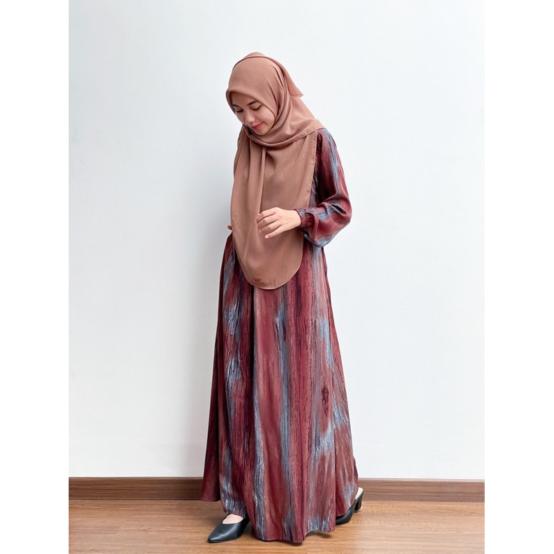 WOODY DRESS BY HAWACORNER DRESS RAYON MOTIF