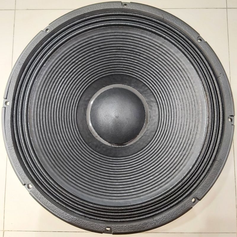 RCF Speaker 18 Inci L18P400 Spull 4 Inci 2000 Watt Low Sub