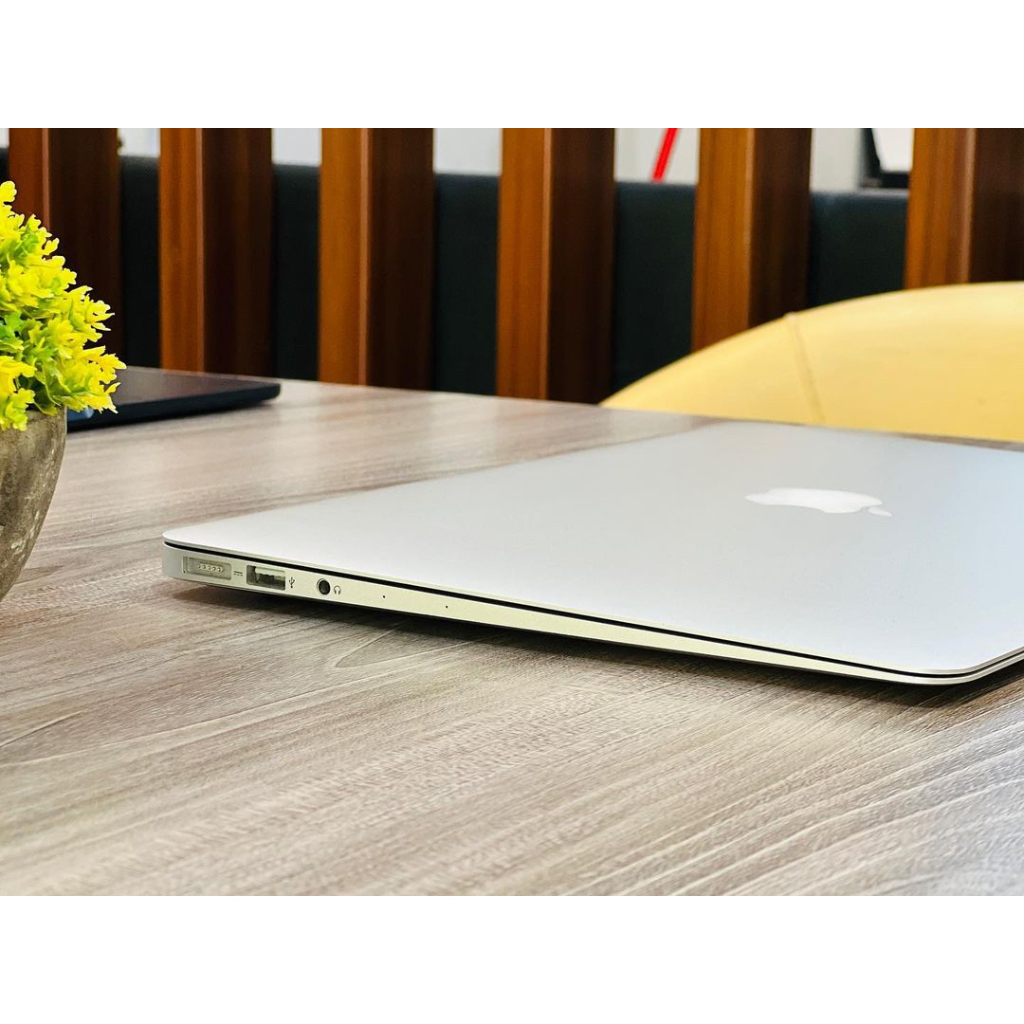 Macbook Air Retina 2018 13 Inch intel Core i3 i5 128gb 256gb 512gb Second Original Bergaransi