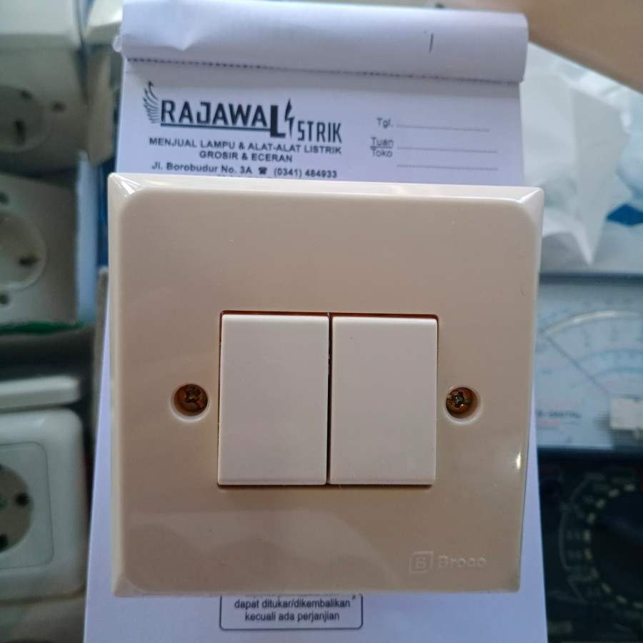 Saklar lampu tanam seri broco alegra / ib seri broco alegra