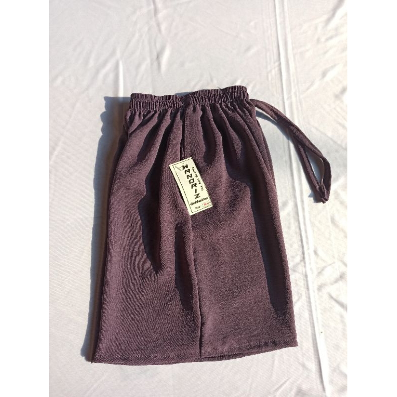 CELANA KULOT CRINKLE PENDEK