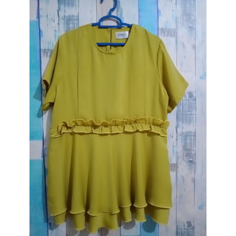 PRELOVED BLOUSE NYONYA NURSING WEAR