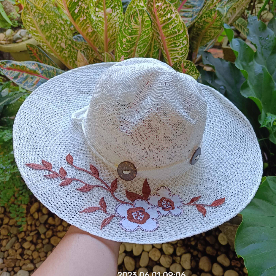 Topi Rajut Umroh Pantai (stok lama)