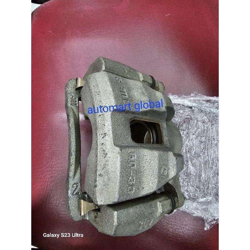 caliper rem innova reborn original copotan baru 1pc