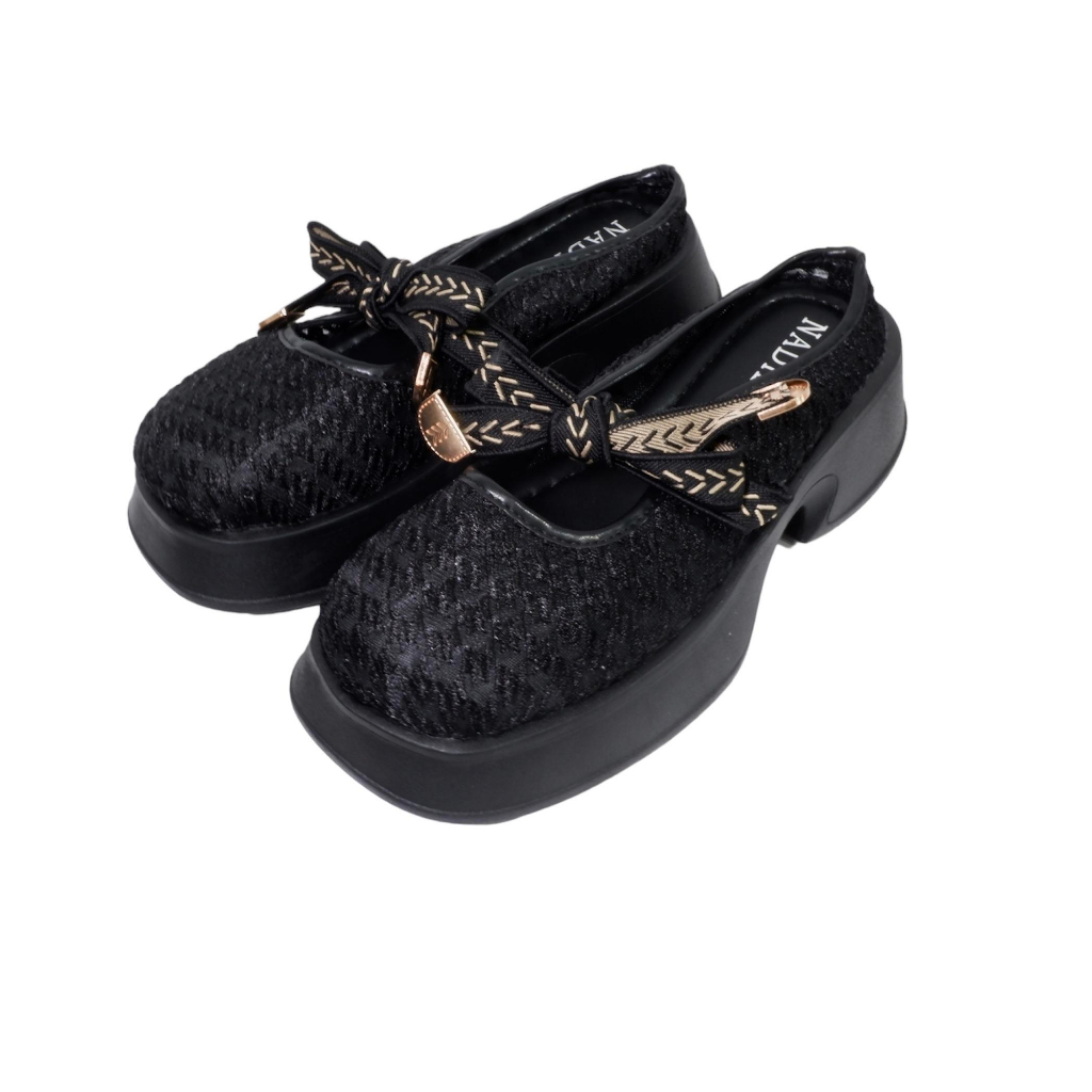 Nadilastuff Shaquila Half Slip On Docmart Shoes Sepatu Wanita Korea Premium