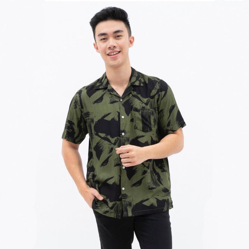 Kemeja Motif Pantai Bahan Rayon/Kain Jatuh,Hem Pantai Rayon Lengan Pendek