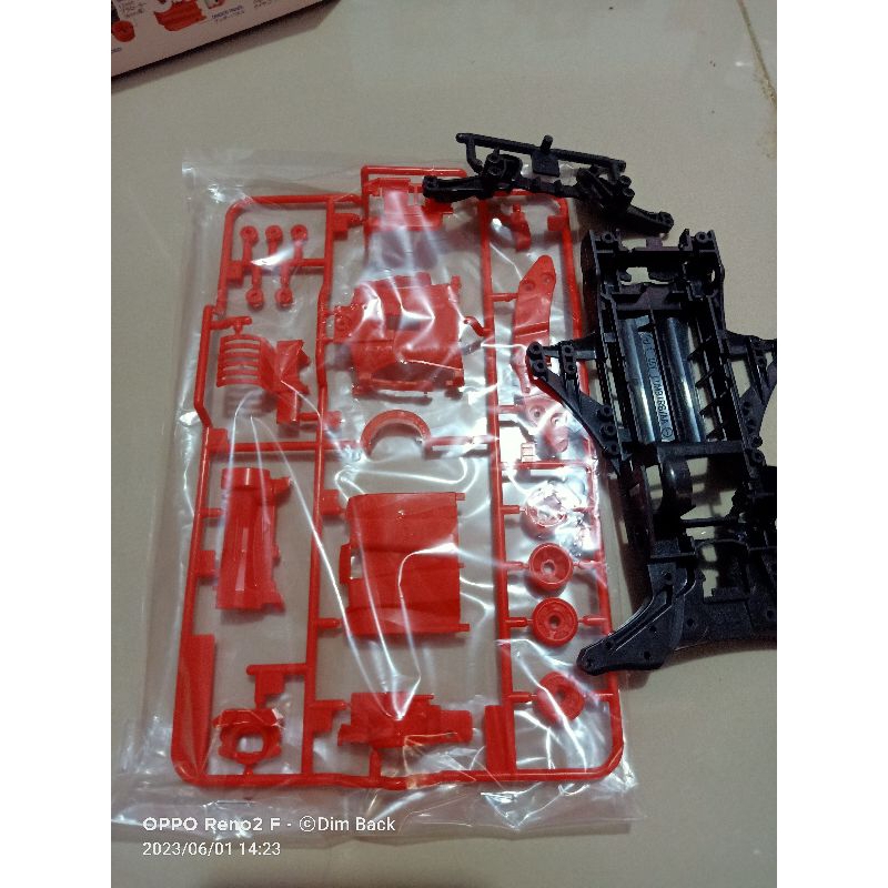 Tamiya Chassis Set Fma Grey / Casis Fm-a Abu + Gearbox Merah + Akar