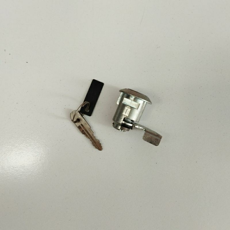 KUNCI JOK BELAKANG SUZUKI GSX S R 150 GSXR GSXS 150 ORIGINAL