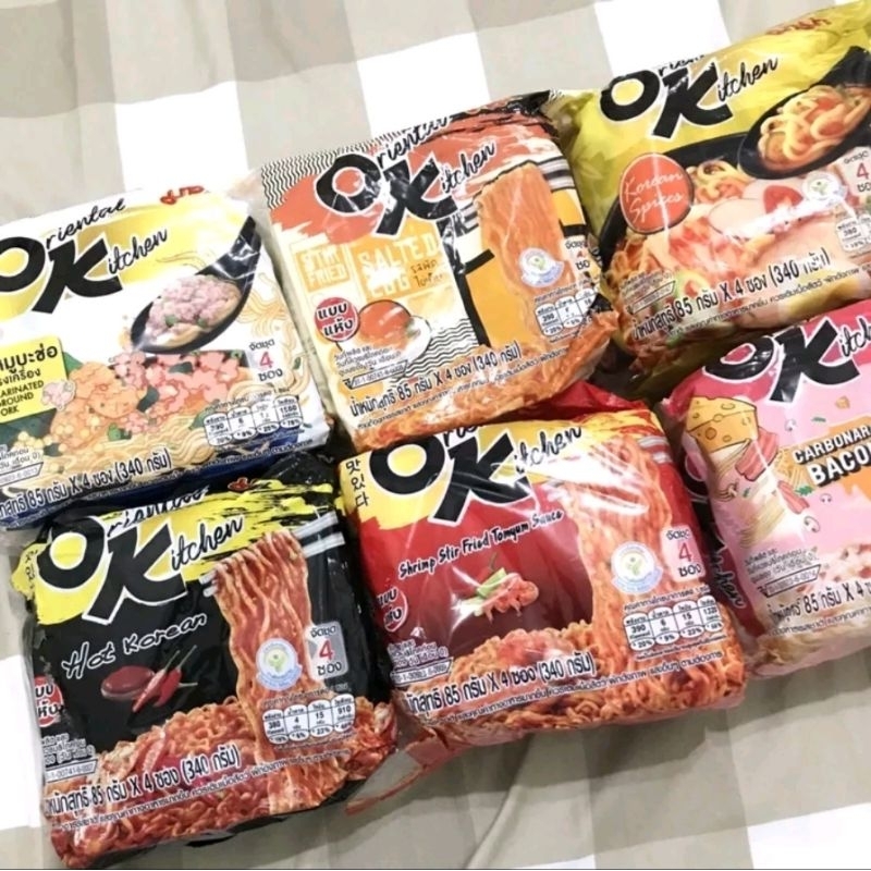 

MIE ORIENTEL KITCHEN (ISI 4)