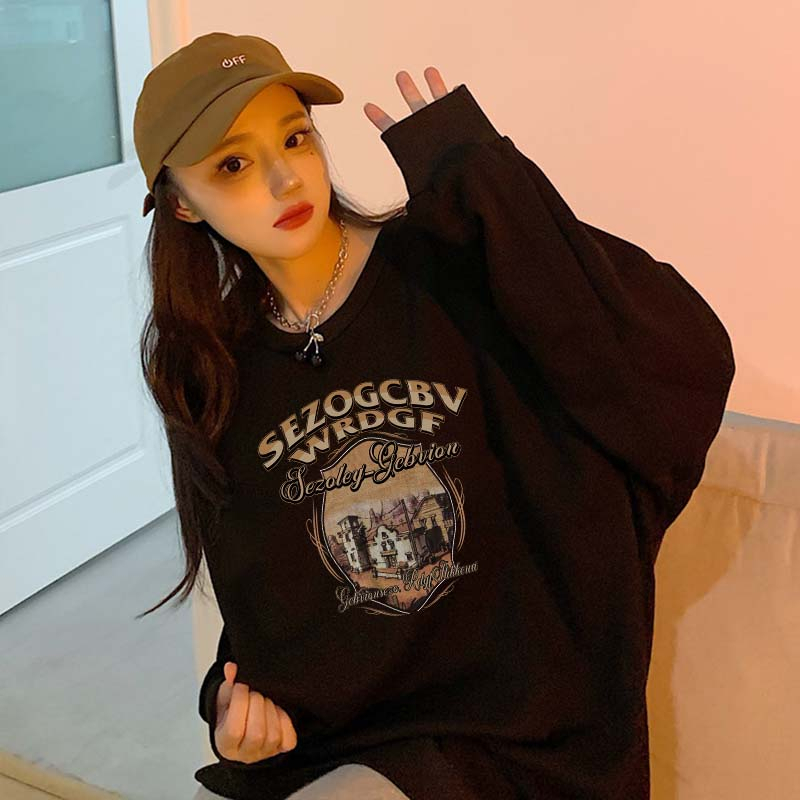 Kaos Stasan Wanita Oversize Couple Sweater American Vintage Cartoon Graphic Priting Top Kekinian Casual Sweater