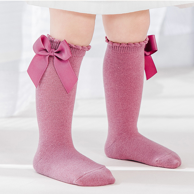 （0-7）Katun murni Kaos kaki panjang good quality selutut dengan aksen pita Kaos Kaki Panjang anak bayi Kaus Kaki anak bayi perempuan Baby Socks cocok untuk anak perempuan