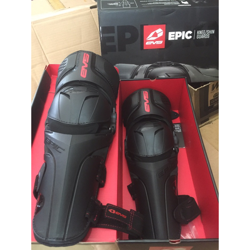 pelindung lutur EVS (  EVS EPIC KNEE CE )
