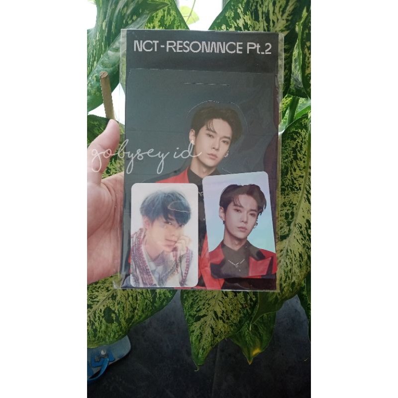 [READY STOCK] MD HOLO LENTI NCT RESONANCE PT. 2 DOYOUNG (SEALED)
