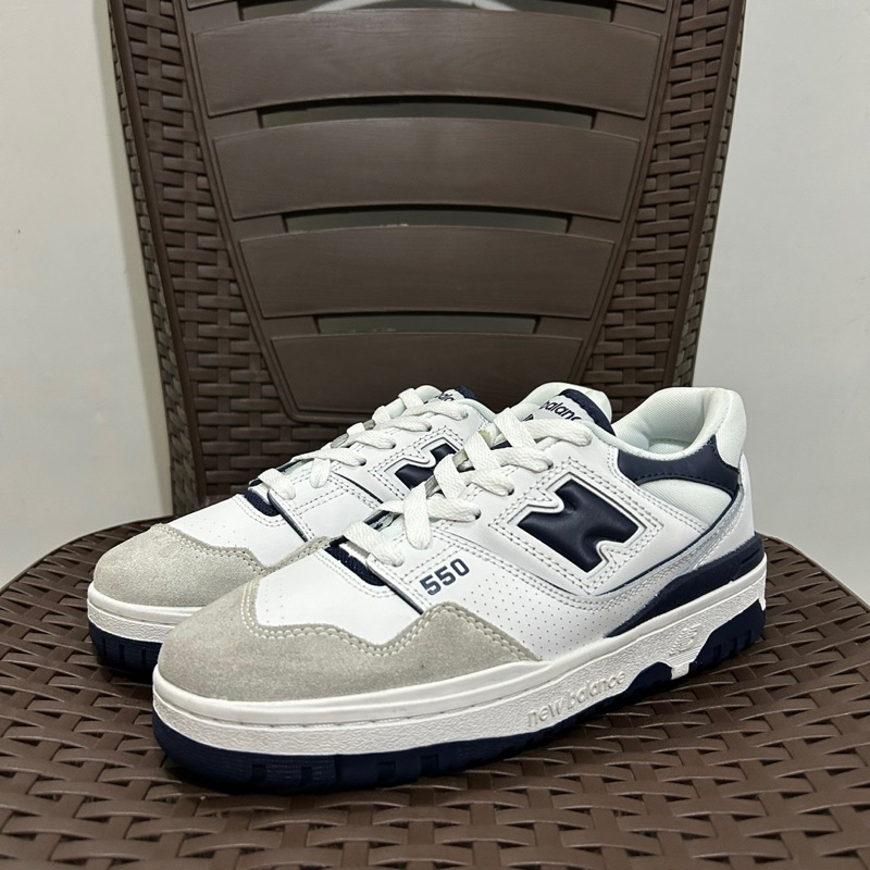 NEW BALANCE / NB 550 White Navy - size 38