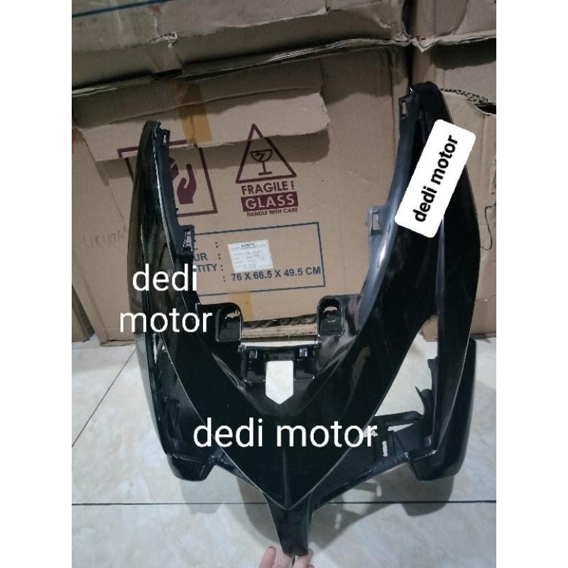 Tameng Depan Vario 110  Vario Karbu Cover Tameng Vario Karbu / Vario Lama Hitam