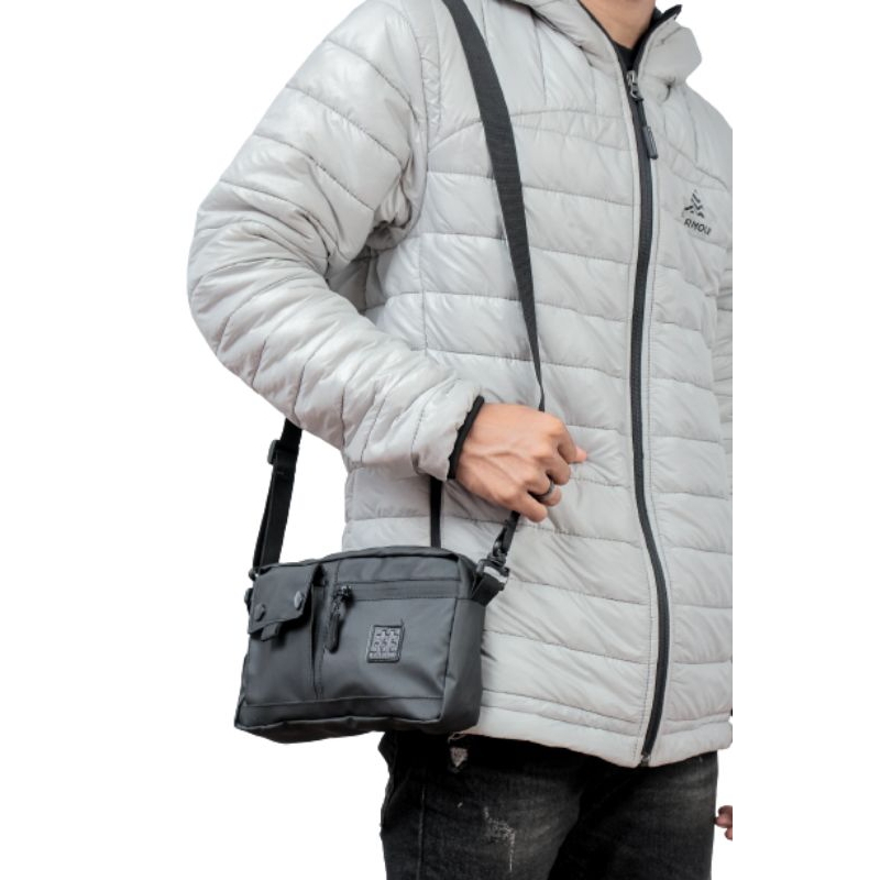 Tas Selempang Pria Anti Air Sling Bag Kelvin Waterproof Pouch Bag Pria Anti Air Waist Bag Distro Pria