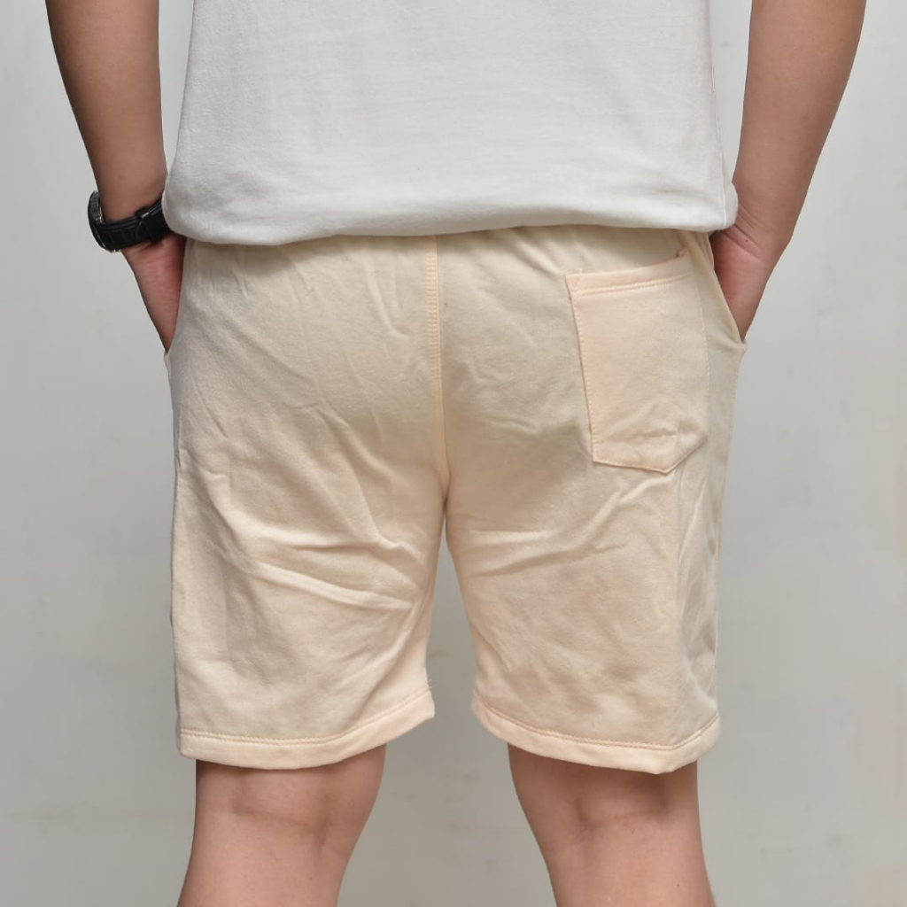 Wengkie.id / Boardshort / celana pendek pria / celana pendek wanita / celana casual / celana pendek murah / Warna Cream Muda