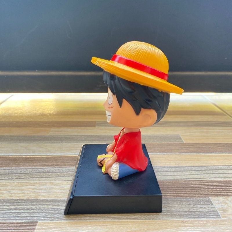 Action Figure Luffy Kepala Per goyang