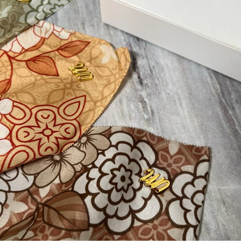 Segiempat Hijab Syari Voal Miracle Motif 130x130 cm Syari Jumbo Hijabnah Vol. 1