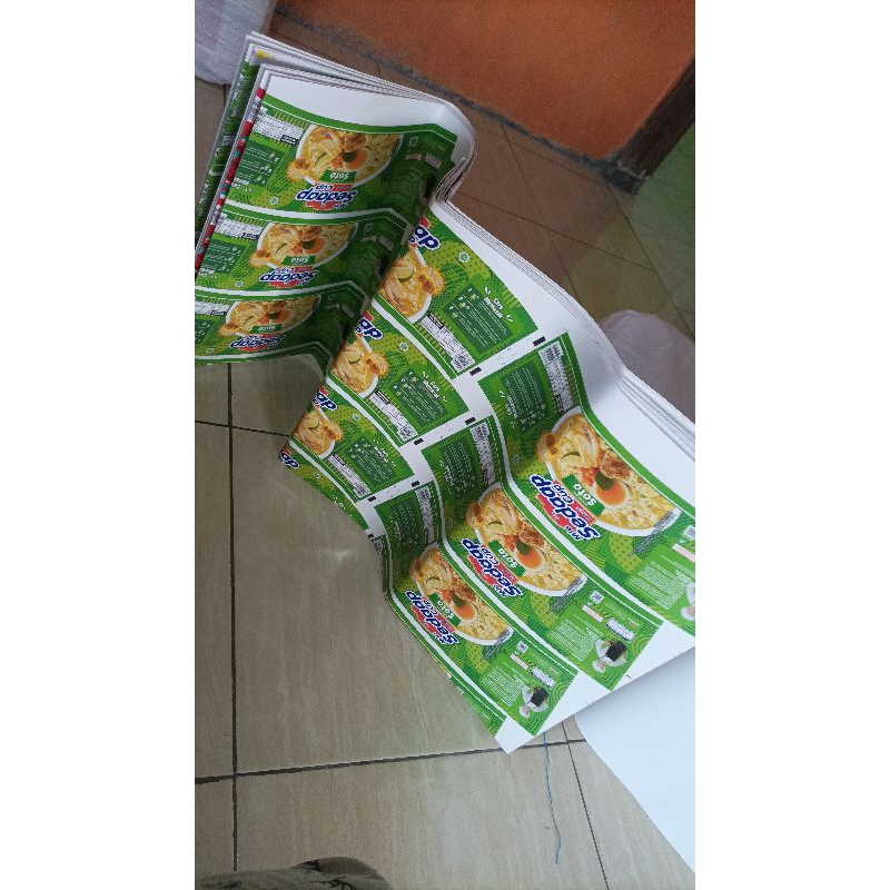 

RK 10 Kg Kertas Duplex / Kertas Buat Papan Hadiah