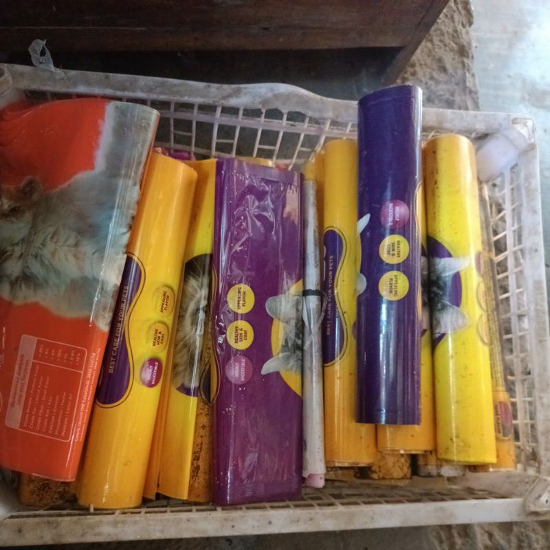 plastik pakan kucing bold isi 20 mulus tidak cacat