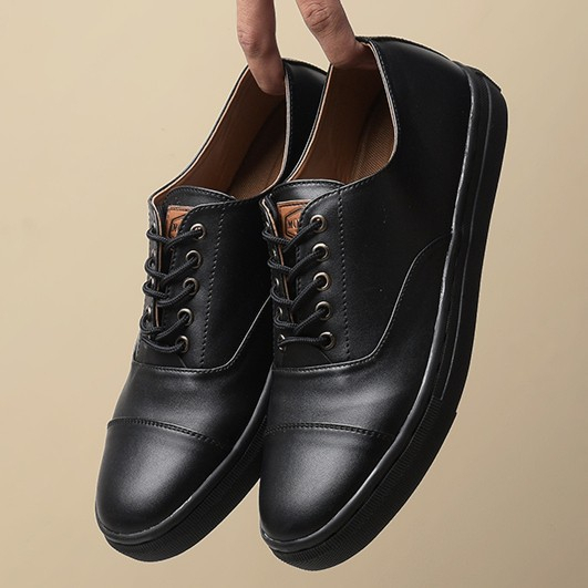 Sepatu Pantofel Pria Formal Kerja Kuliah Kantor Men Shoes Ori Monday Gum Oxford Black