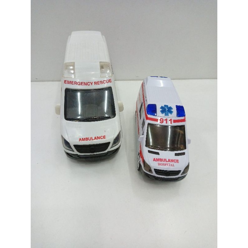 Mainan Anak Mobil Ambulance/Mobil Ambulance Sirine
