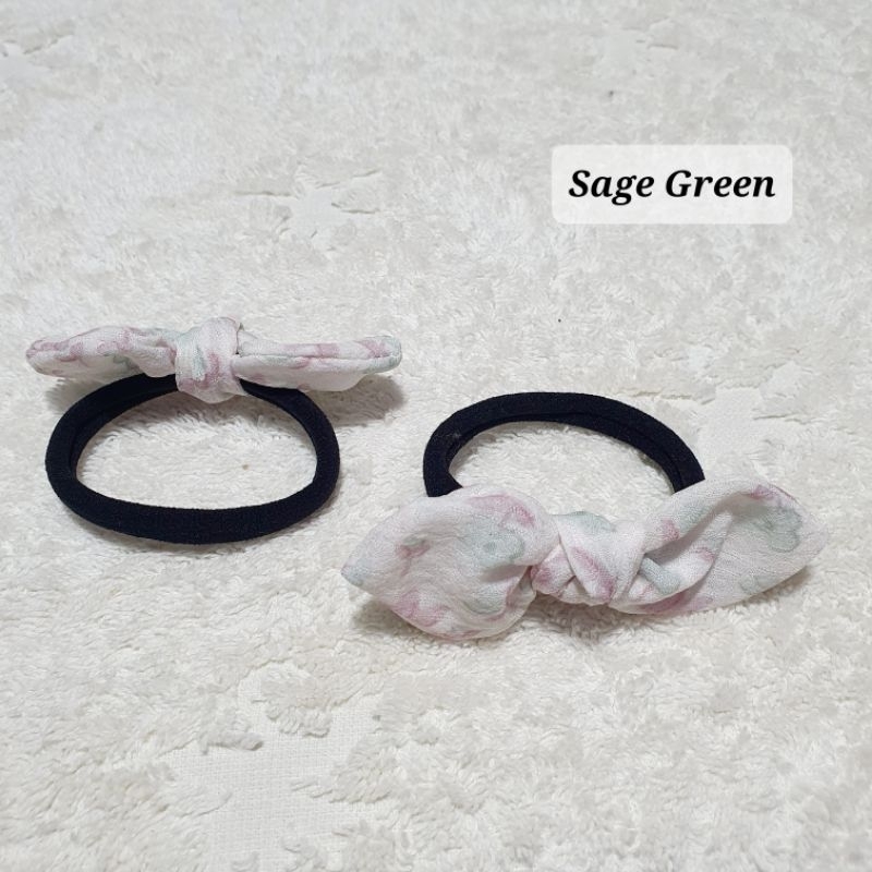 ikat rambut dengan pita kain