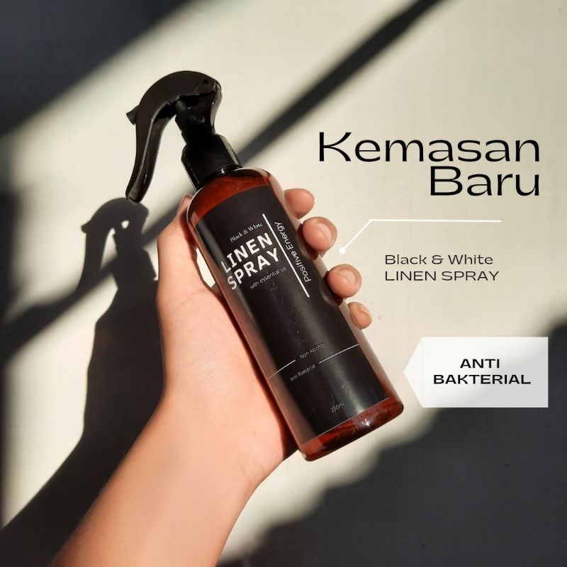 BLACK &amp; WHITE 250 ml LINEN SPRAY ANTI BACTERIAL
