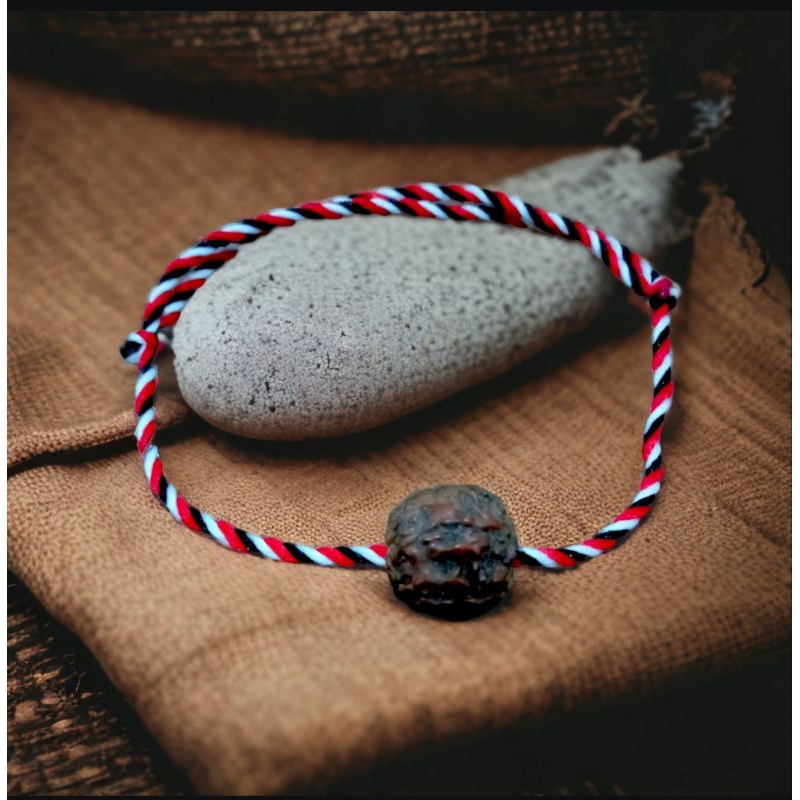 gelang tridatu kombinasi bandul jenitri ukuran tali 2mm gelang tridatu toga warna telon khas bali su
