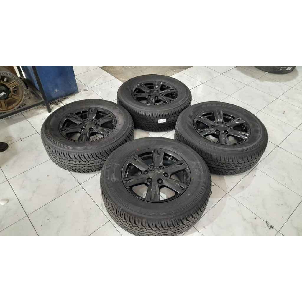 VELG MOBIL BEKAS STANDAR ISUZU MUX RING17 BAUT6+BAN DUNLOP 265 65