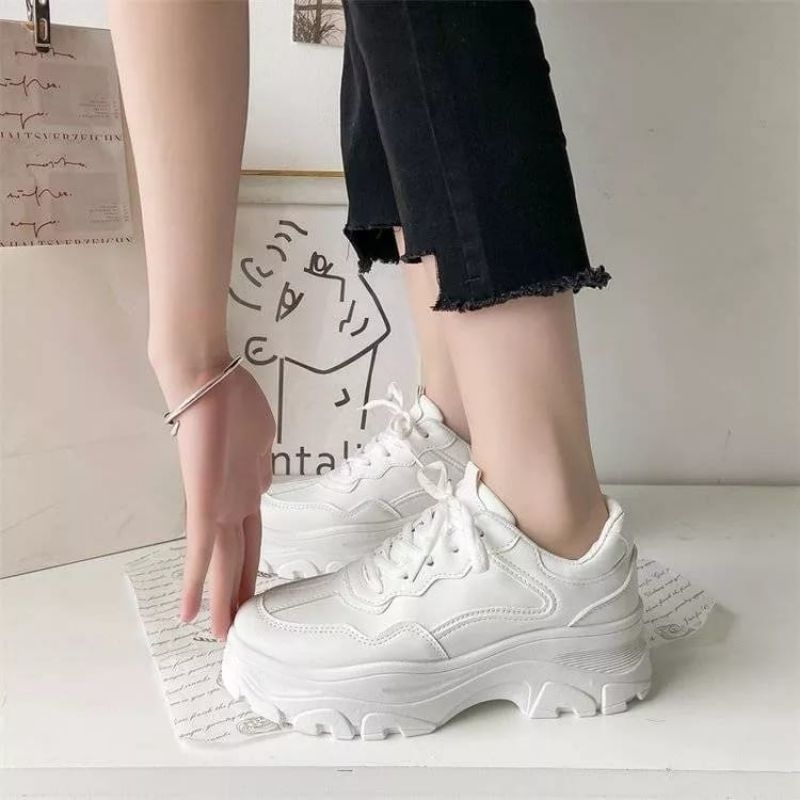 Sepatu Sneakers Wanita Korea Casual Chunky Terbaru FNPS02