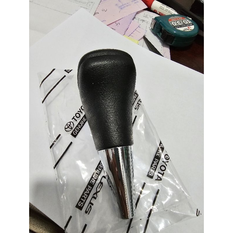 handle knop tongkat persneling Innova reborn Fortuner vrz Hilux original