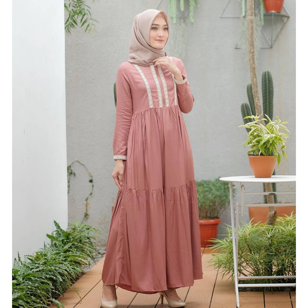 Alexa Dress Maxy