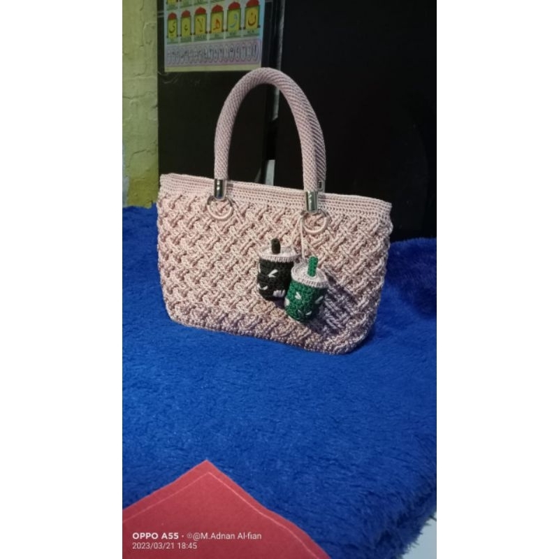 Tas Rajut Selempang Wanita,Cocok Buat Emak-Emak Kearisan Dan Kondangan,Buruan Cek Out Selama Barang 