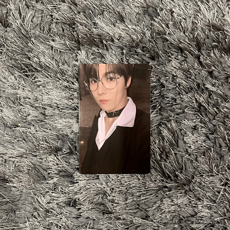PC Photocard Yonghoon ONEWE Album Memory: Illusion