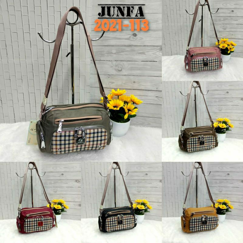 Tas wanita selempang junfa parasut 2021-113 original