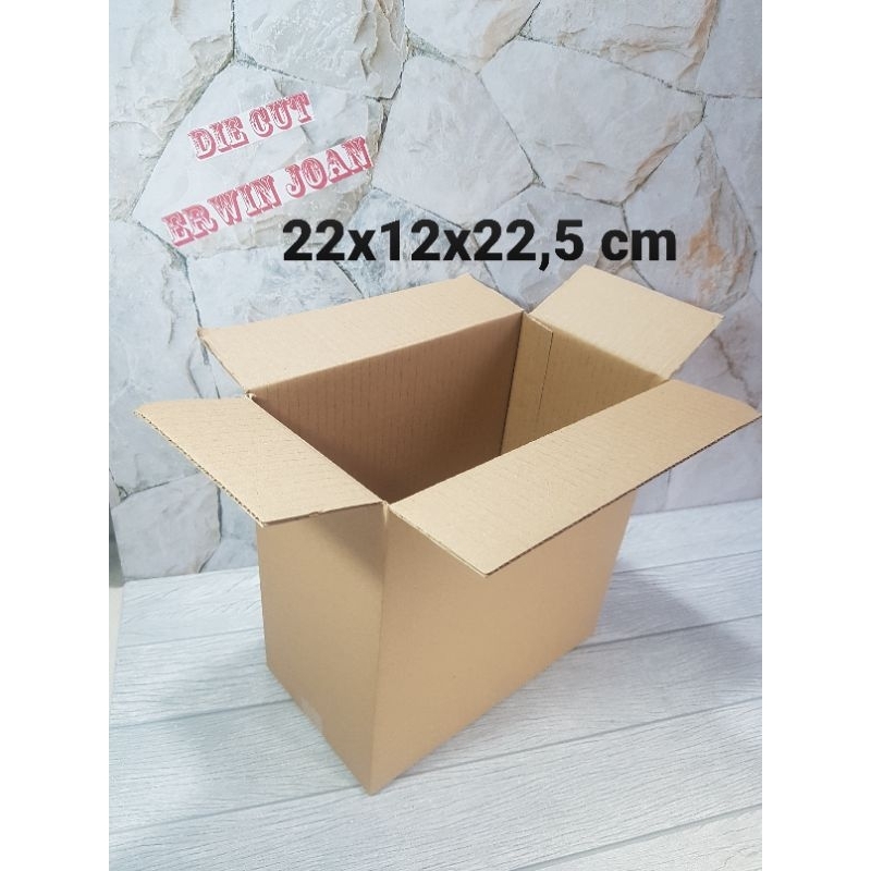 

Kardus / Box / 22x12x22,5 cm / Karton Polos Baru ST