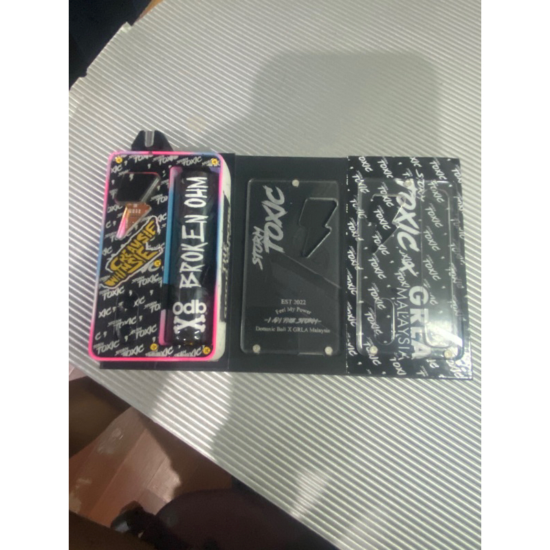 storm Toxic full panel