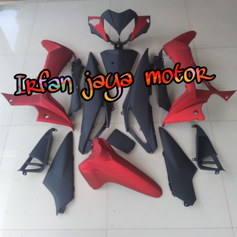 Cover body full halus Honda Supra x 125 batman merah hitam doff