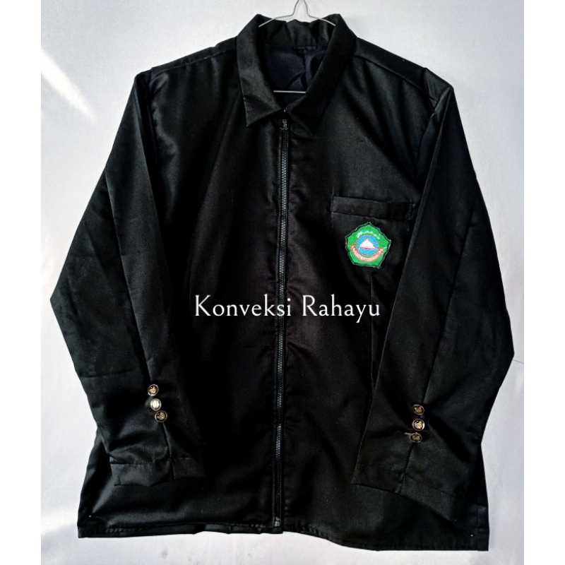 Almamater Jaket