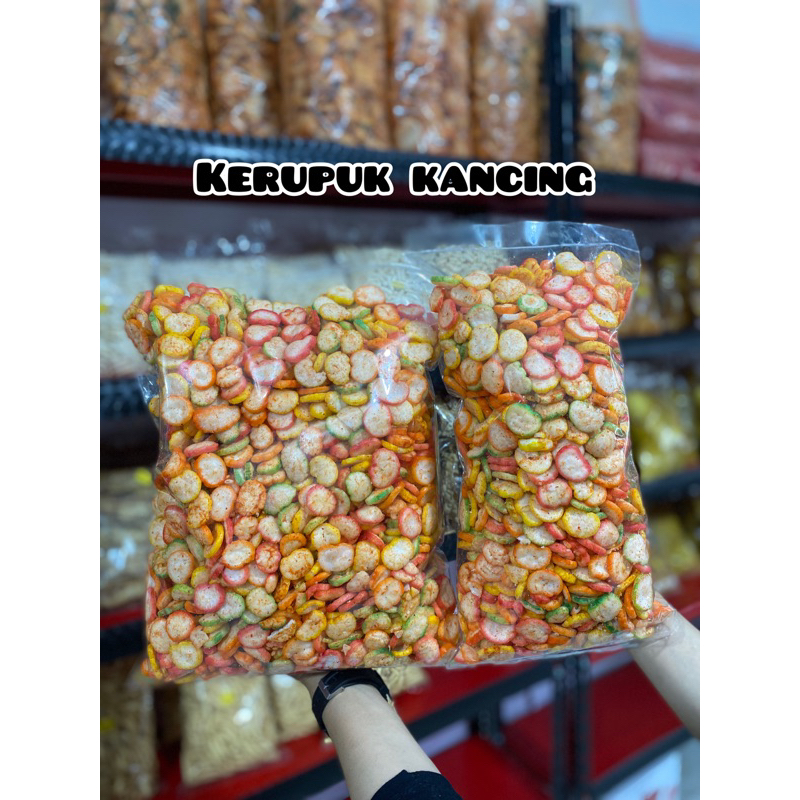 

kerupuk kancing pedas 250gr