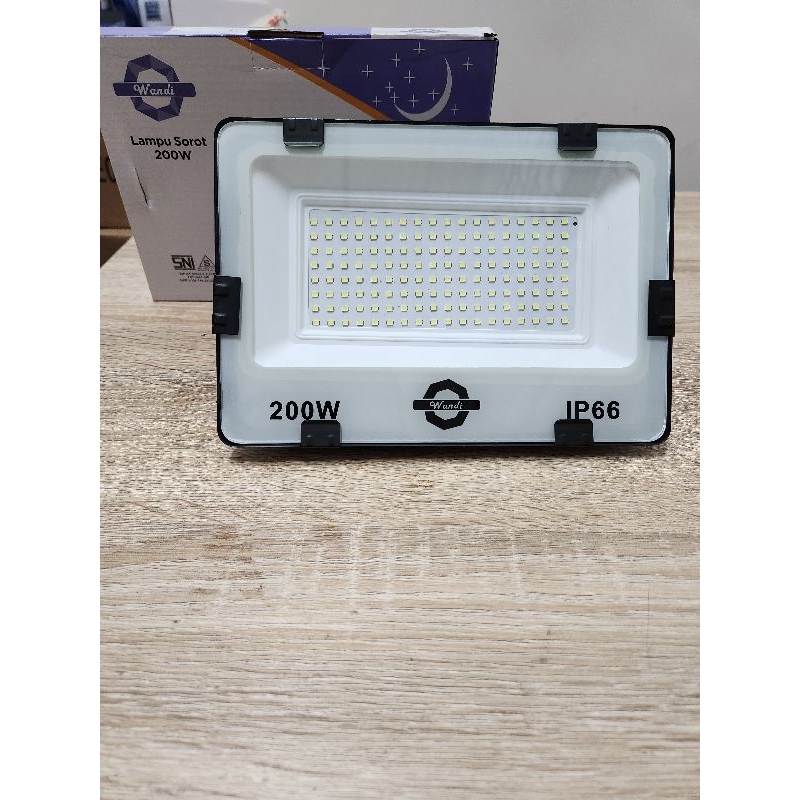 Lampu Sorot LED 200 WATT / Lampu Tembak LED 100 WATT IP66