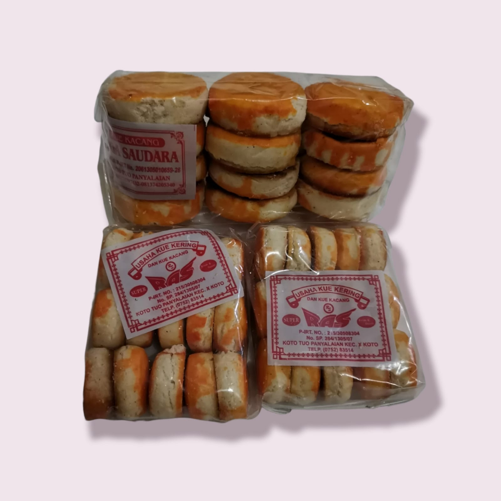 

Kue Latif/ Snack Khas Minang